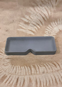 Spectacles tray