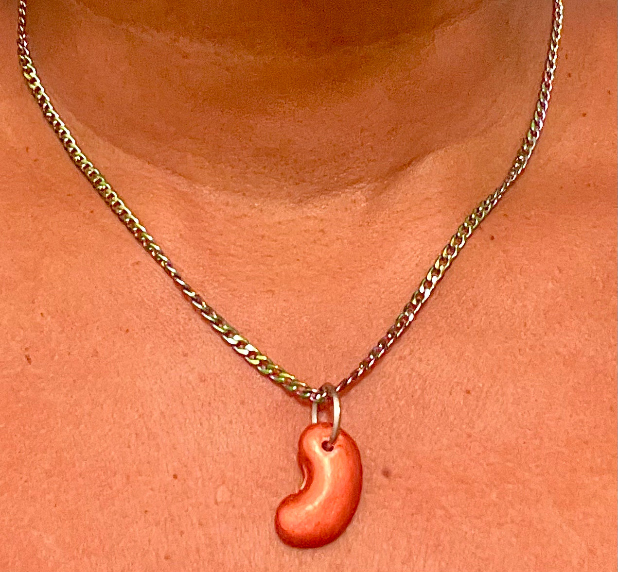 Red beans dreams necklace